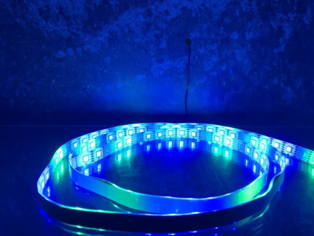 Cololight LED STRIP 60 - Der Regenbogen Leuchtstreifen im Test 66
