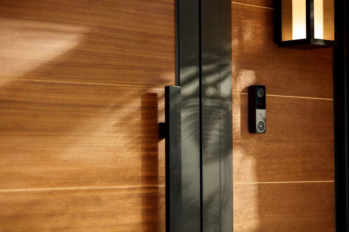 Philips-Hue-Secure-Video-Doorbell